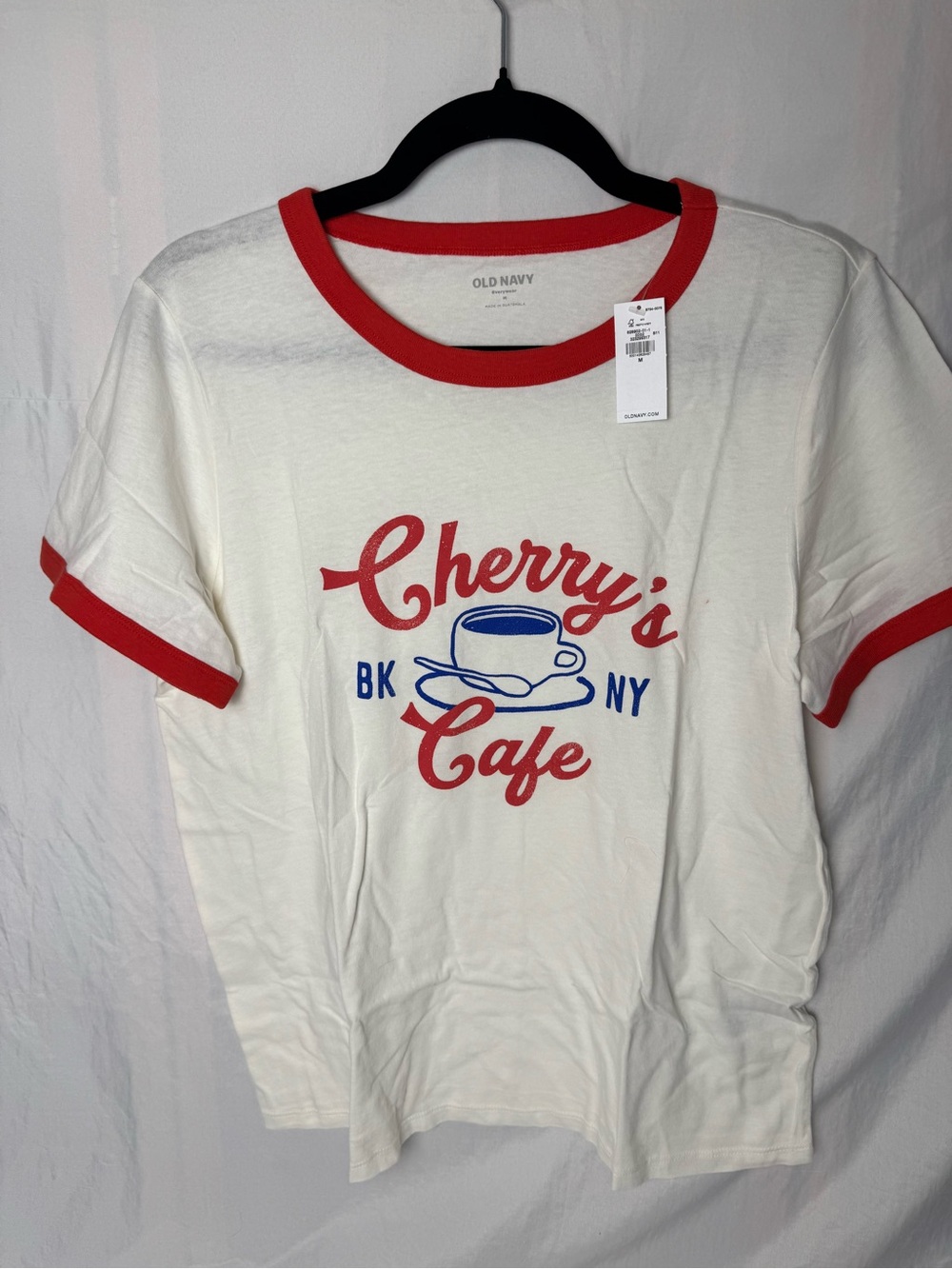 ☕ Old Navy Cherry's Cafe Ringer Graphic T-Shirt Women's Medium NWT Retro Vintage